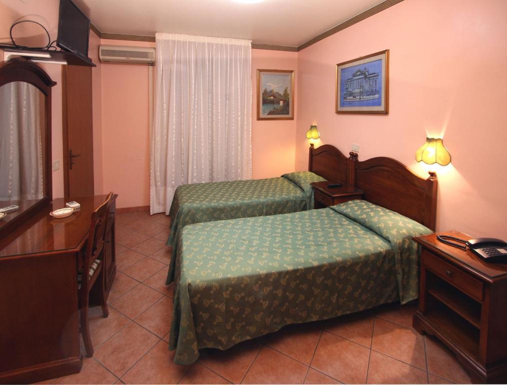 Hotel Cortese Palermo Habitación foto